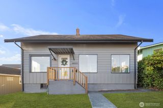 1011 Ironsides Avenue, Bremerton, WA 98310