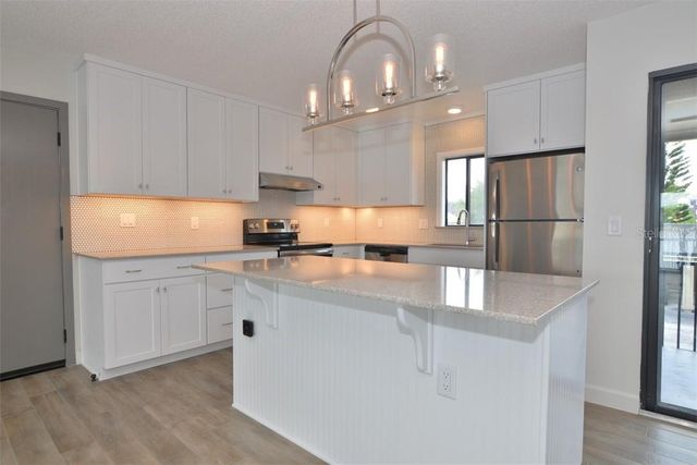 361 W LAKE FAITH DRIVE 112, Maitland, FL 32751