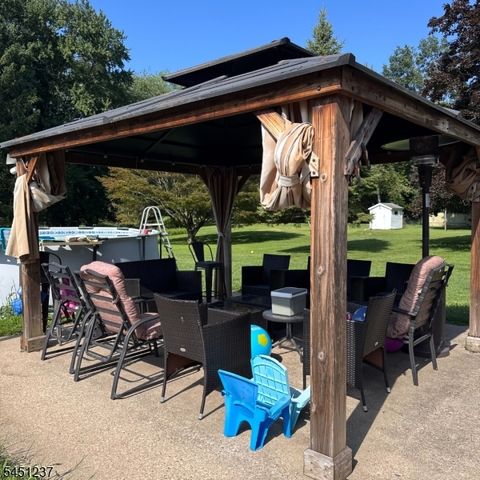 62 Ogden Ave, Rockaway Boro, NJ 07866