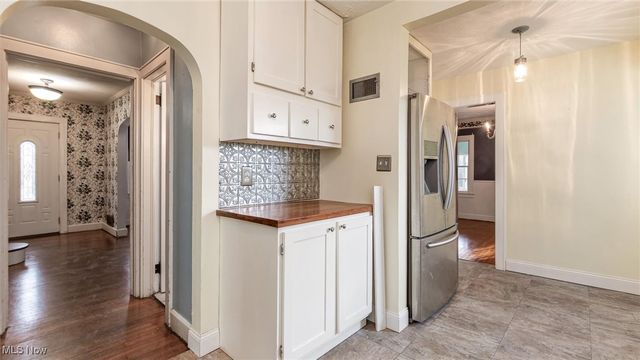 450 W Highland Drive, Zanesville, OH 43701