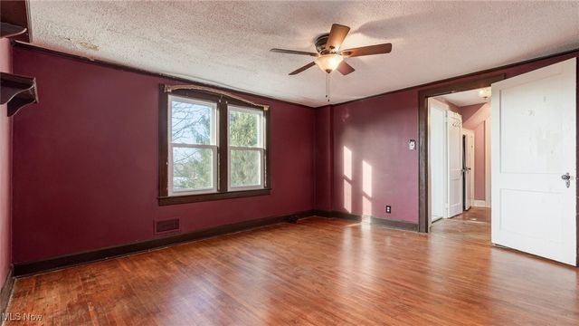 450 W Highland Drive, Zanesville, OH 43701