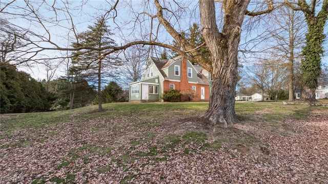 450 W Highland Drive, Zanesville, OH 43701