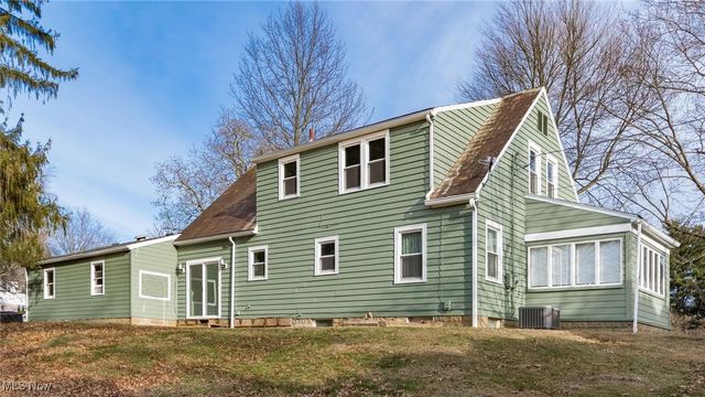 450 W Highland Drive, Zanesville, OH 43701