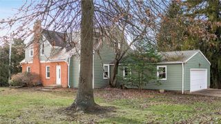 450 W Highland Drive, Zanesville, OH 43701