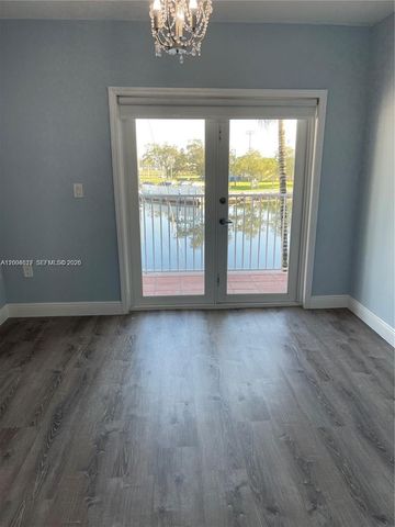 2415 NW 16th St Rd 102, Miami, FL 33125