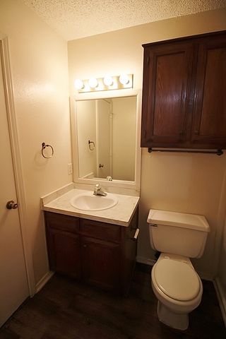 122 Country Bend Drive, Duncanville, TX 75137