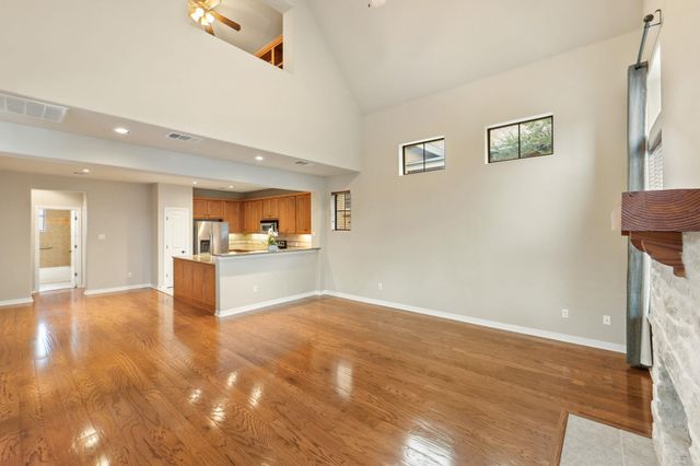 8917 Old Lampasas TRL 33, Austin, TX 78750