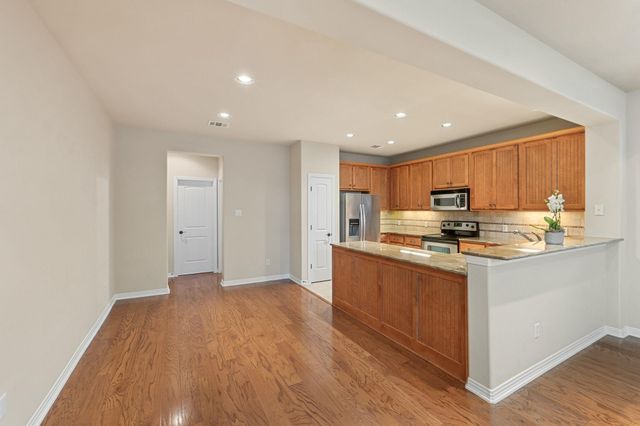 8917 Old Lampasas TRL 33, Austin, TX 78750