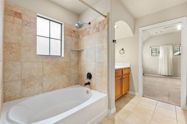 8917 Old Lampasas TRL 33, Austin, TX 78750