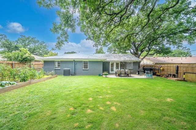 605 28th Avenue, Mineral Wells, TX 76067