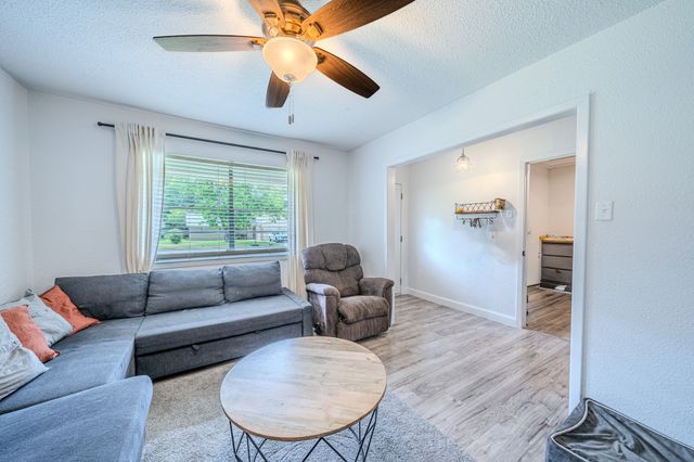 605 28th Avenue, Mineral Wells, TX 76067