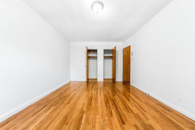79-21 21st Avenue, New York City, NY 11370