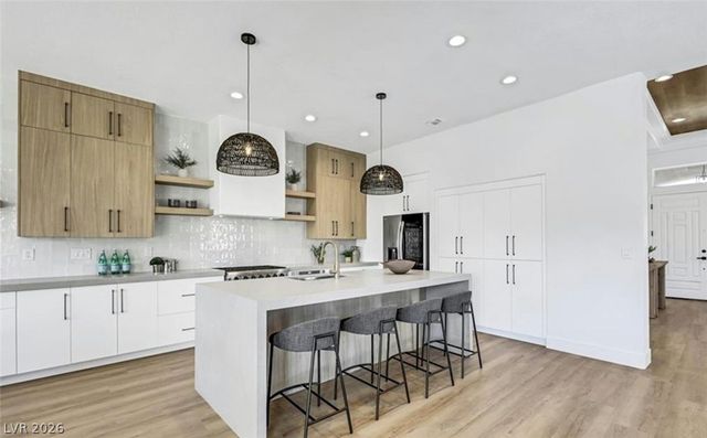 9213 Villa Ridge Drive, Las Vegas, NV 89134