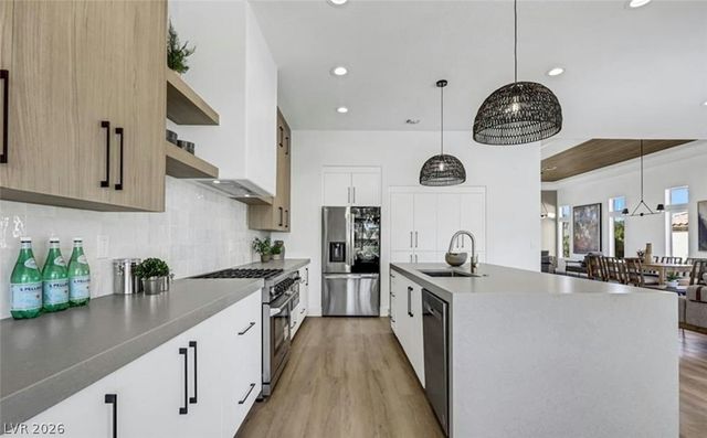 9213 Villa Ridge Drive, Las Vegas, NV 89134