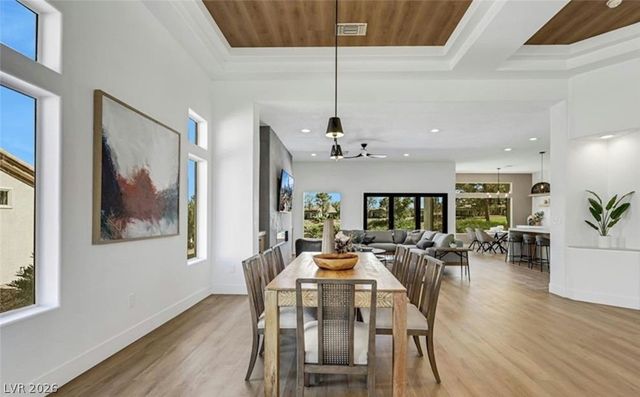 9213 Villa Ridge Drive, Las Vegas, NV 89134