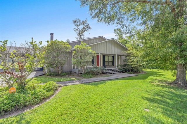 128 Sam Dunham Road, Sulphur, LA 70663