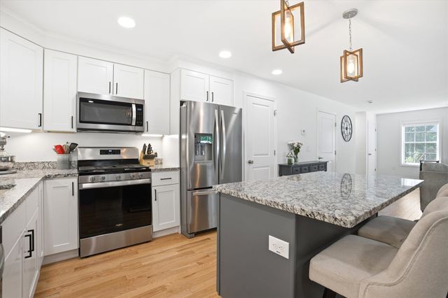 489 High Street, Boscawen, NH 03303