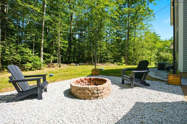 489 High Street, Boscawen, NH 03303