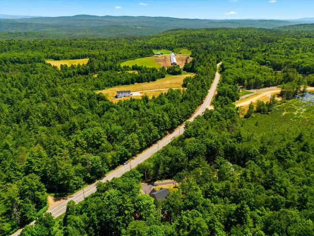 489 High Street, Boscawen, NH 03303