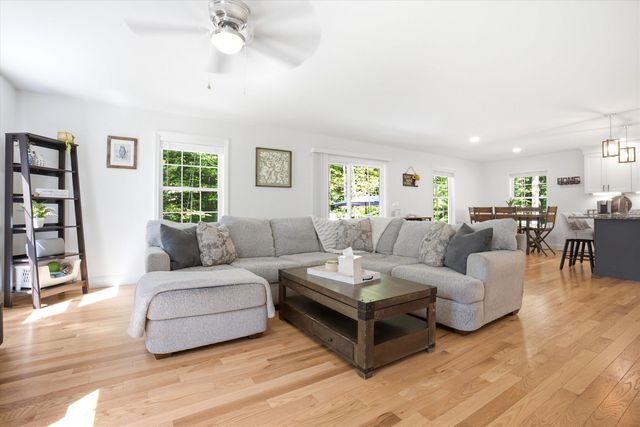 489 High Street, Boscawen, NH 03303