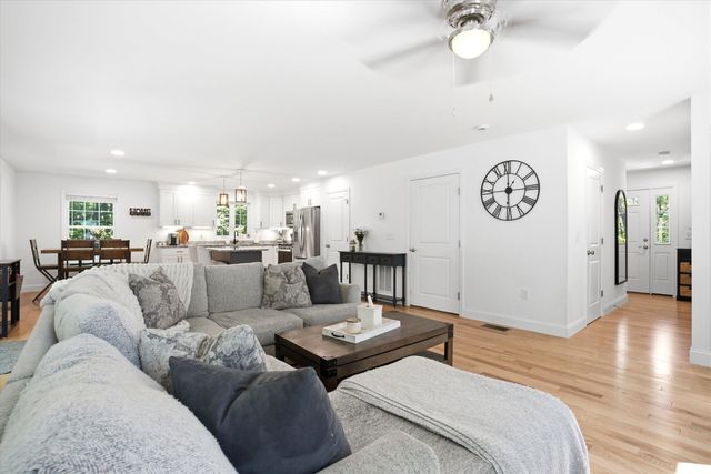 489 High Street, Boscawen, NH 03303