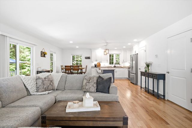 489 High Street, Boscawen, NH 03303