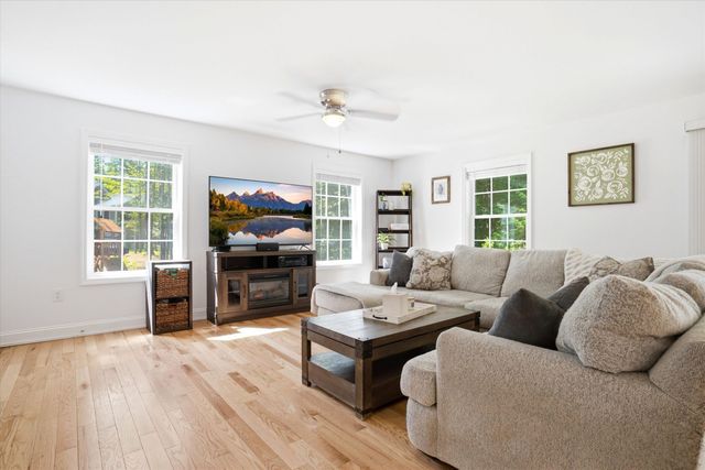 489 High Street, Boscawen, NH 03303