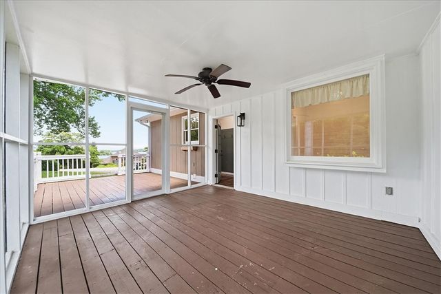 1800 Grandview Drive, Seneca, SC 29672