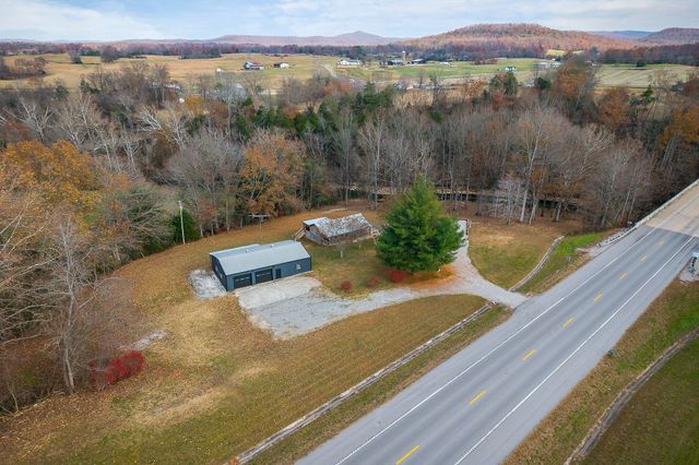 6777 Spencer Rd, Rock Island, TN 38581