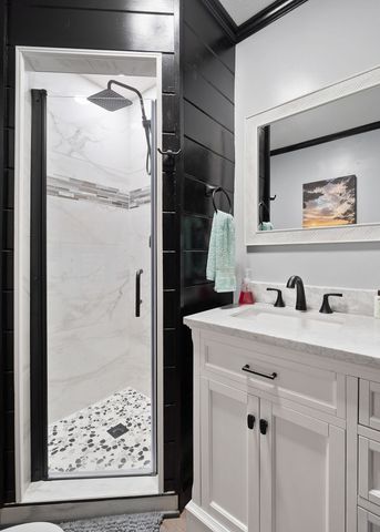 6777 Spencer Rd, Rock Island, TN 38581