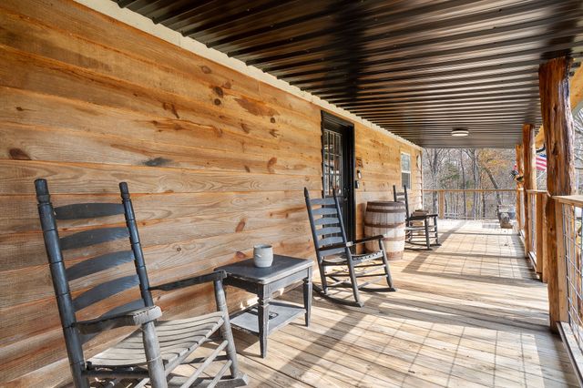 6777 Spencer Rd, Rock Island, TN 38581