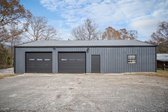 6777 Spencer Rd, Rock Island, TN 38581