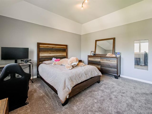 6310 Branford Drive, West Bloomfield, MI 48322