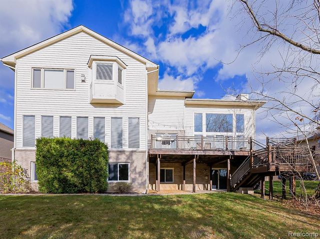 6310 Branford Drive, West Bloomfield, MI 48322
