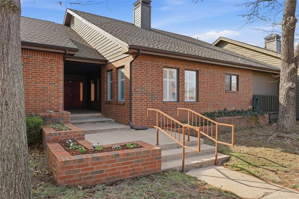 11300 N Pennsylvania Avenue 108, Oklahoma City, OK 73120