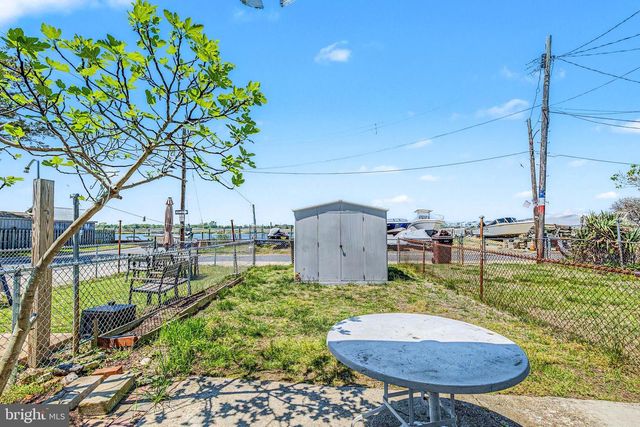 6427 MONMOUTH AVE, Ventnor City, NJ 08406