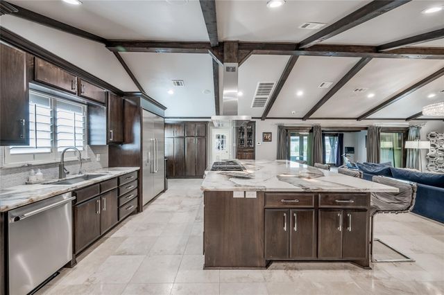 3119 Broadmoor Drive, Sugar Land, TX 77478