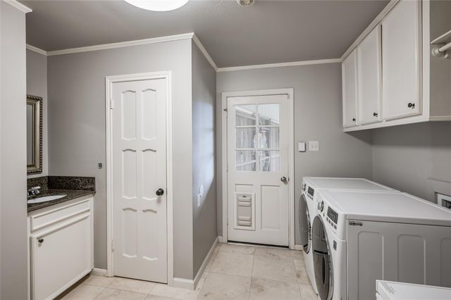 3119 Broadmoor Drive, Sugar Land, TX 77478