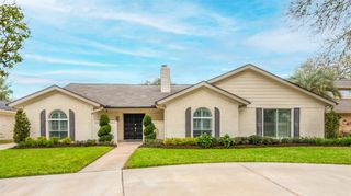 3119 Broadmoor Drive, Sugar Land, TX 77478