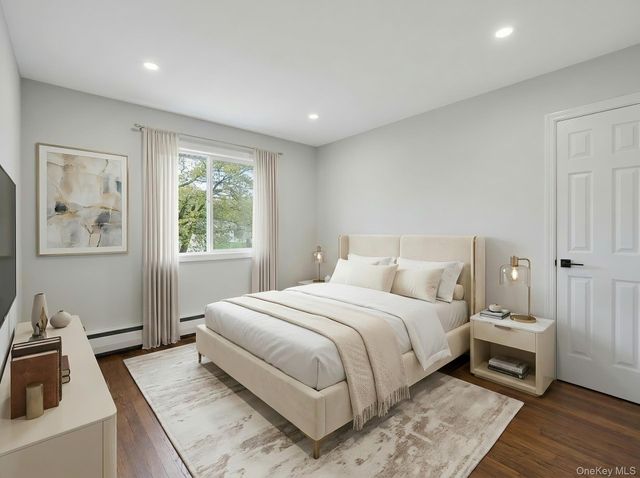 48 Earl Road, Melville, NY 11747