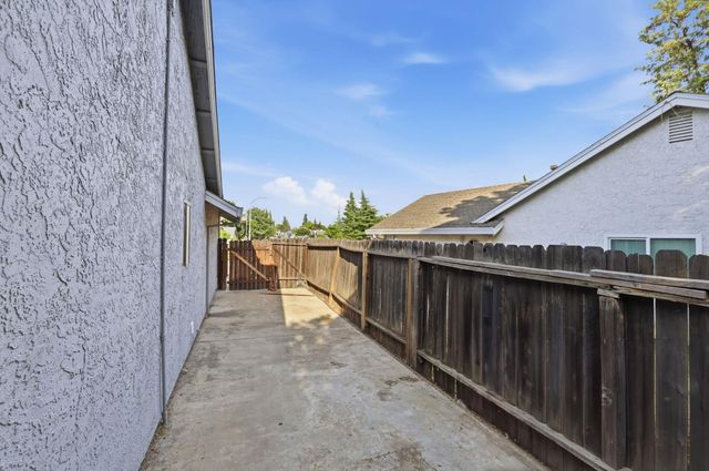 7617 Luzern Way, Antelope, CA 95843