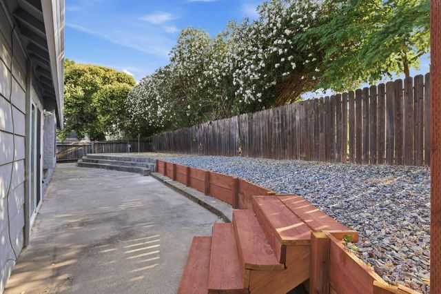 7617 Luzern Way, Antelope, CA 95843