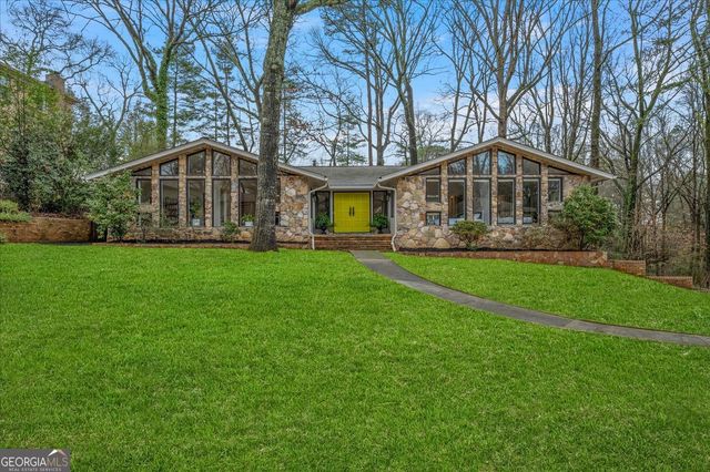 5129 Stratham Drive, Dunwoody, GA 30338