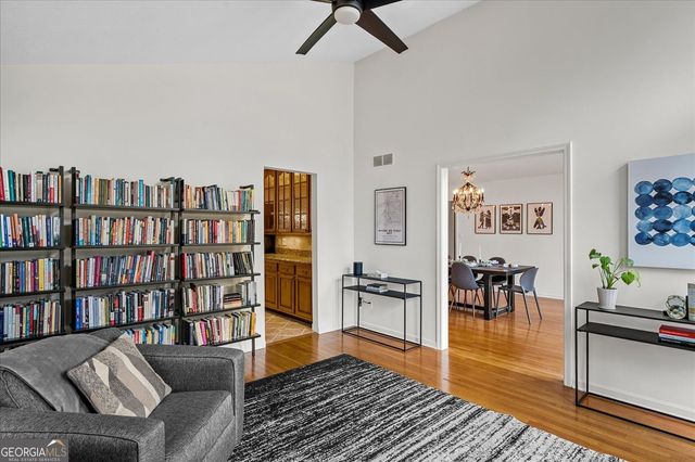 5129 Stratham Drive, Dunwoody, GA 30338