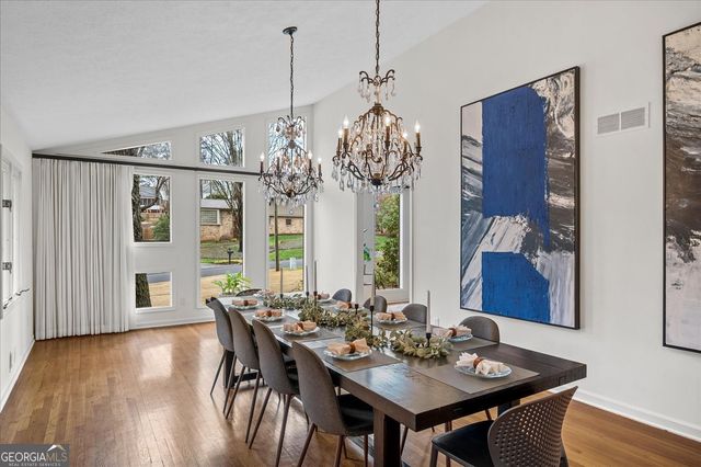 5129 Stratham Drive, Dunwoody, GA 30338