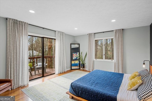 5129 Stratham Drive, Dunwoody, GA 30338