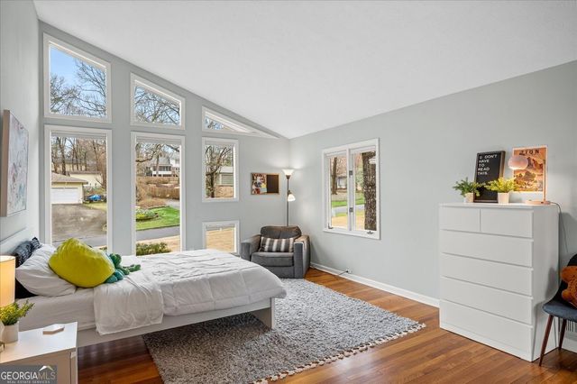 5129 Stratham Drive, Dunwoody, GA 30338