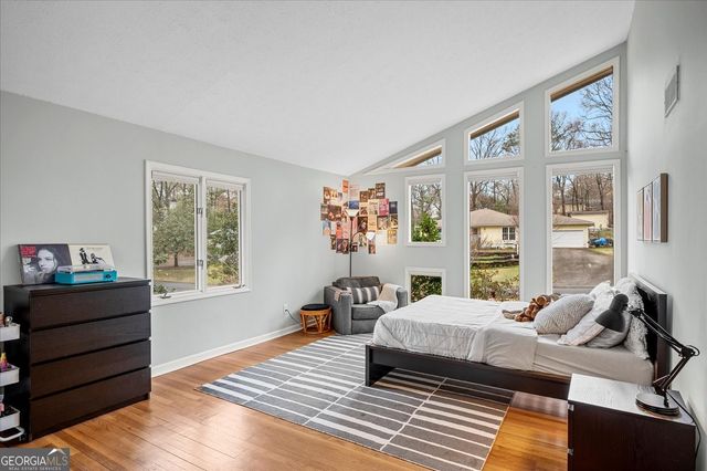 5129 Stratham Drive, Dunwoody, GA 30338