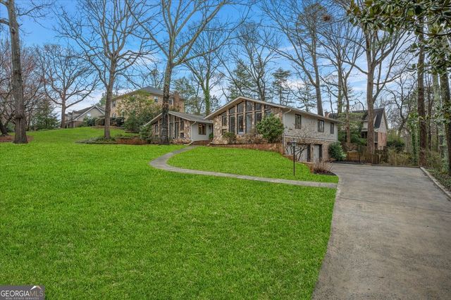 5129 Stratham Drive, Dunwoody, GA 30338