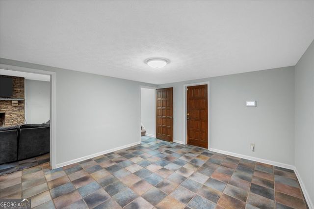 5129 Stratham Drive, Dunwoody, GA 30338